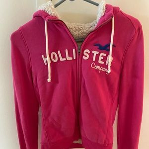 HOT PINK HOLLISTER FUR JACKET